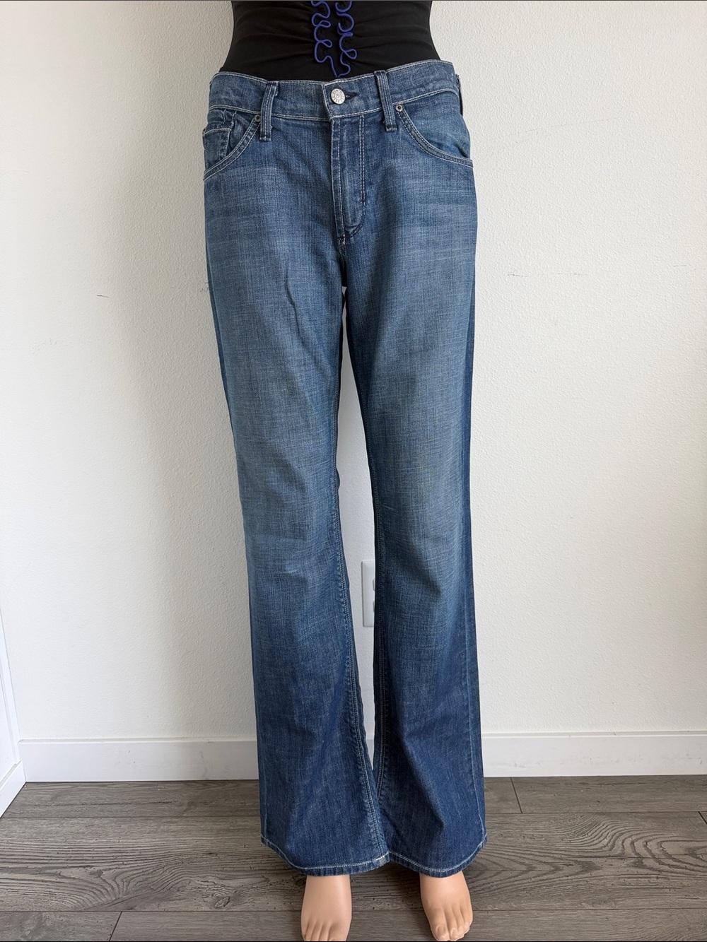Mid-Rise Blue Bootcut Jeans — Everyday Flare